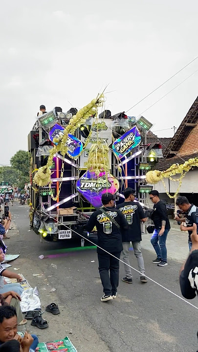 Sound horeg tdm audio 8 sub parathel faskho karnaval kalirong