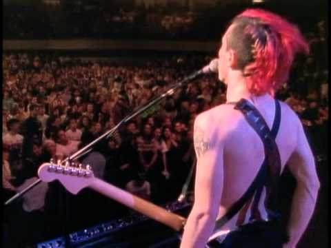 Red Hot Chili Peppers - Boyz-N-The-Hood/Party On Your Pussy (Live 1989)  [HQ]