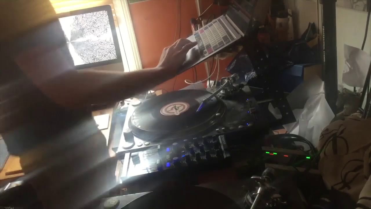 Thumping Bass Sounds in and out Some Deep Jungly Mishmash .... Vol.1