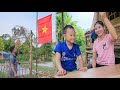 National Day September 2, a simple but meaningful meal for a mother and her son /LythiHanh
