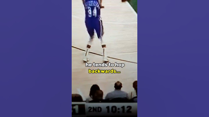 GIANNIS' BAD SHOOTING HABIT 🙅‍♂️🙅‍♂️ #basketballtips #giannisantetokounmpo #jumpshot #nba