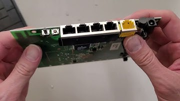 Netgear N300 Wireless Router WNR2000 V2 with 4 port switch #teardown