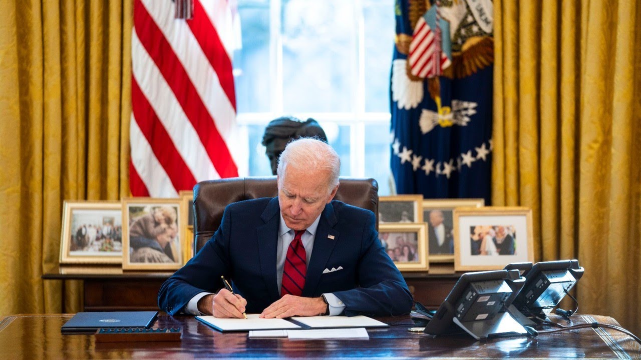 President Biden approves ‘major disaster’ funds for Texas - YouTube