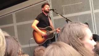 Let her go, Passenger busking in Amsterdam Vondelpark, 25 June 2016