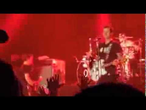 Blink 182 - Josie LIVE at the Sands Casino in Bethlehem PA.