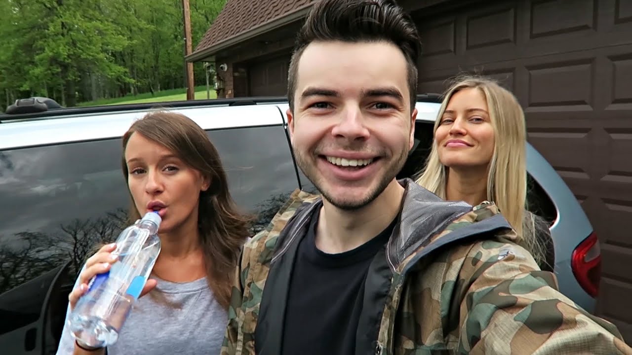 GOT A HOT WEDDING DATE!