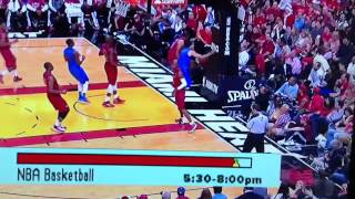 Ref gets hit in the head w ball