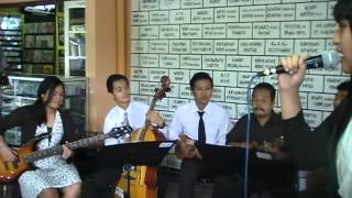 Lihat Air Mata  Keroncong Marlubu Rri Malang Version 