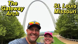 Visiting the Gateway Arch in St. Louis, Missouri screenshot 5