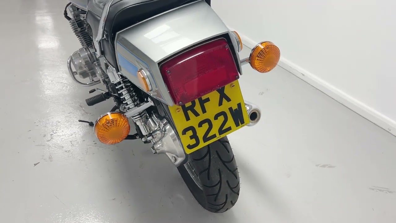 Lot 18 - 1989 Suzuki GS1000G