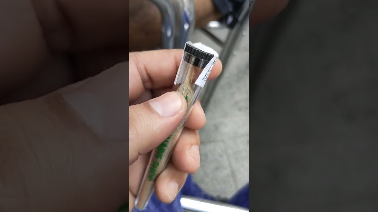 marihuana en Madrid a 10 eur legal con boleta . 😂😂😂😂😂😂 what sapppp