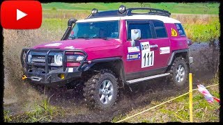 Что же круче - НИВА или Toyota FJ Cruiser ?