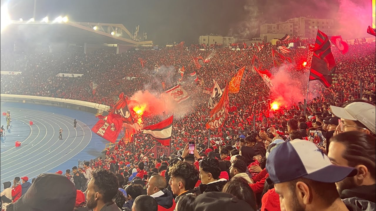 جماهير الوداد تصنع الحدث في مباراة الكلاسيكو ضد الجيش الملكي 