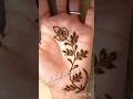 Wait till the end 😍 Simple palm mehndi that looks too pretty 💚✨ #shorts
