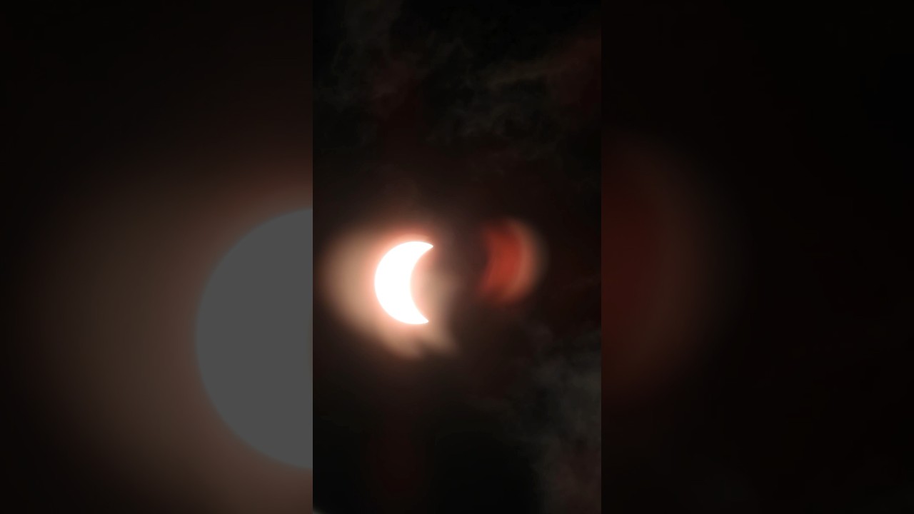 Amazing 🌙 solar eclipse - YouTube