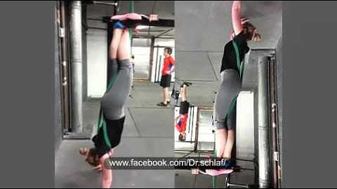 Handstand push ups with band |