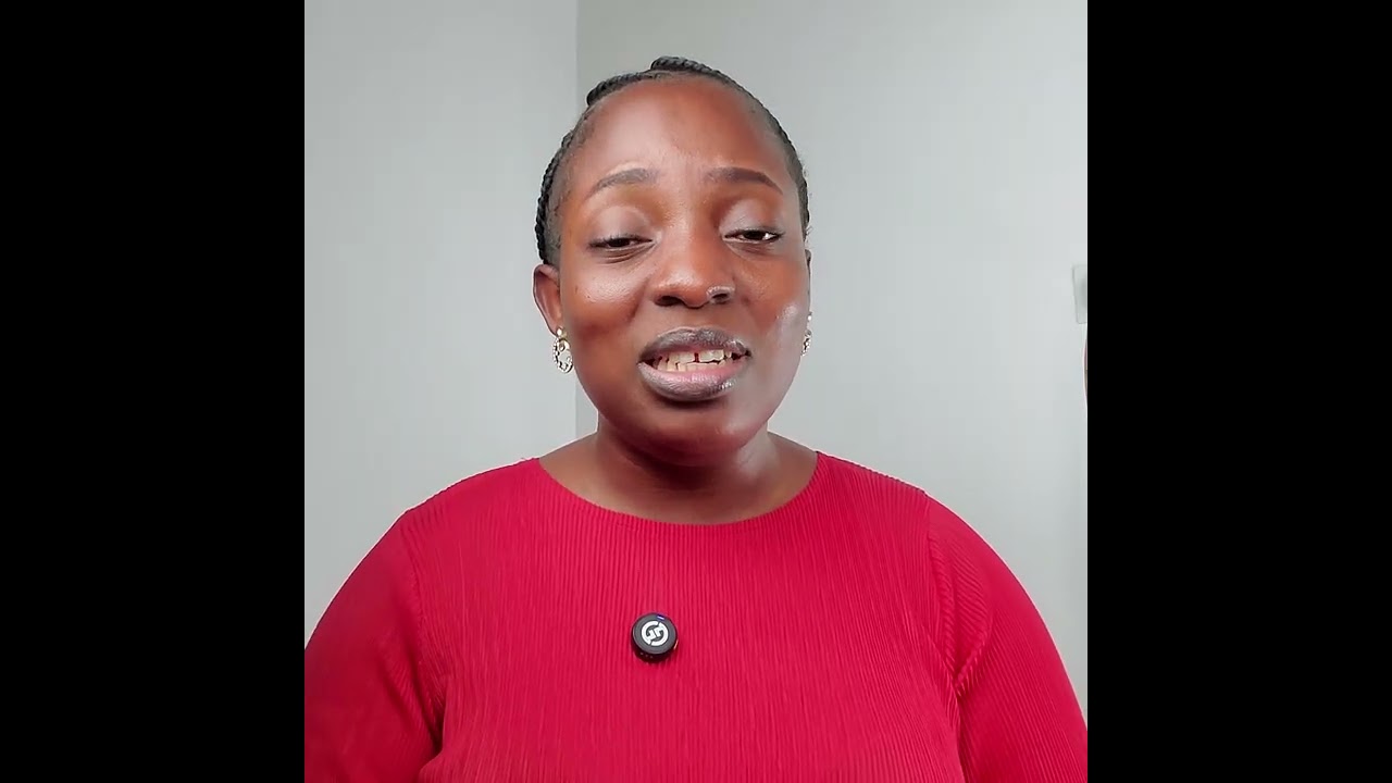 Бог попросил меня предупредить тебя о доме, в котором ты живешь... Отнесись к этому серьезно...