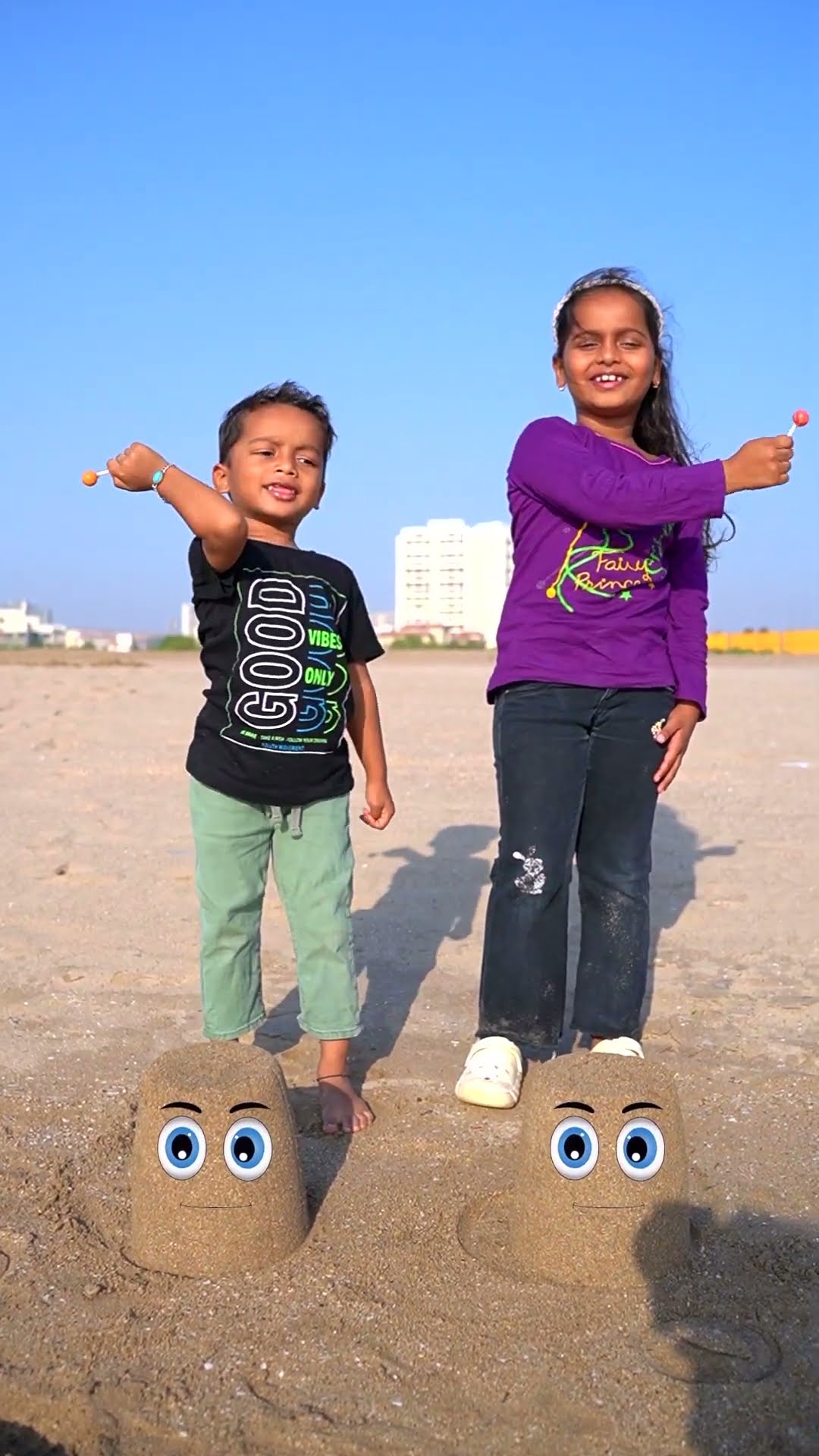 Up down left right ?? #shorts #funnyvideo #funnyshorts