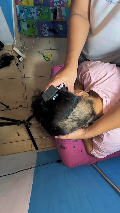 aku menggundul wanita ini dengan posisi tidur #headshave #hairstyle #gundul