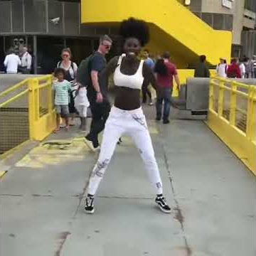 Omunye remix (Dance Video) She nailed it!!!