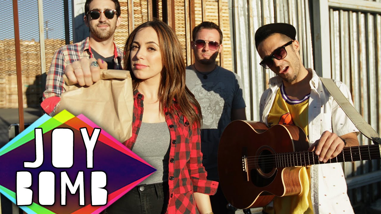 Special Socktober Edition! | Joy Bomb with Aijia