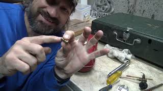Fixing a COLEMAN 414 Guide Series Powerhouse Dual Fuel Gas Camping Stove From October 1986