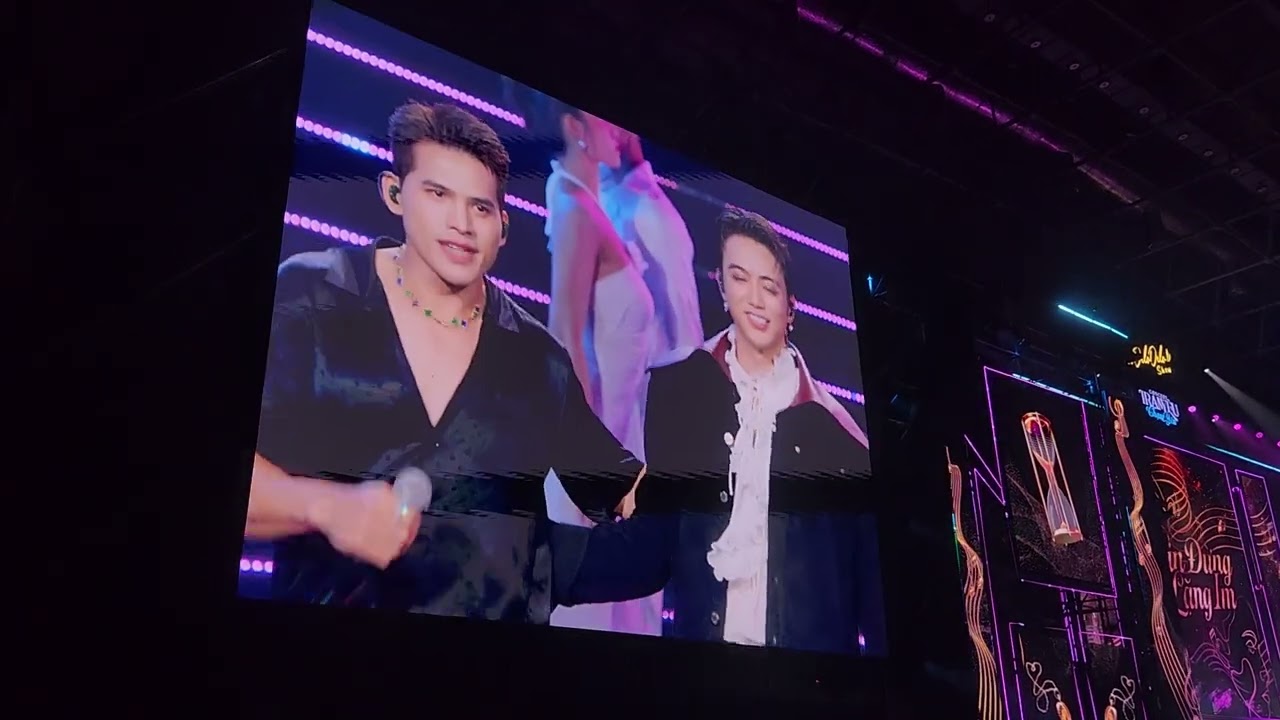 Xin Đừng Lặng Im - Soobin & Quốc Thiên Live @ Trạm Yêu Concert [230825]