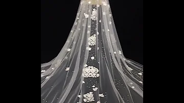 BV126 Wedding Veil Flowers Appliques Pearls 400 CM 