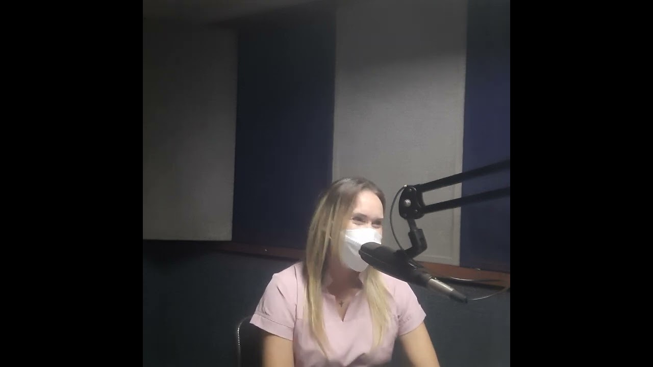 Con la Dra. Askeli Mora. Ginecóloga.