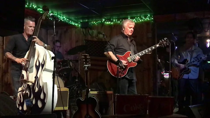 Rob Stone Chicago Blues Band with Laurence Juber. Hideaway. July 17th, 2019.