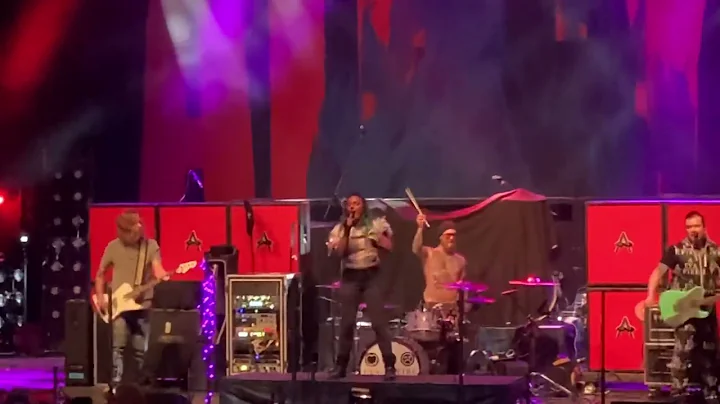 Eva Under Fire - Separate Ways (live)