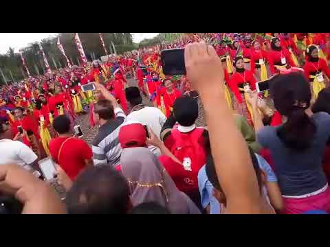 KIRAB DAN TAUSYIYAH TARI ONDEL-ONDEL MASSAL
