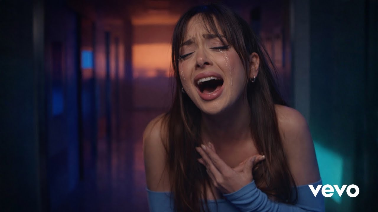 AYLIVA - Kannst Du Mich Aushalten – Offizielles Musikvideo | Emotionaler Deutsch-Pop