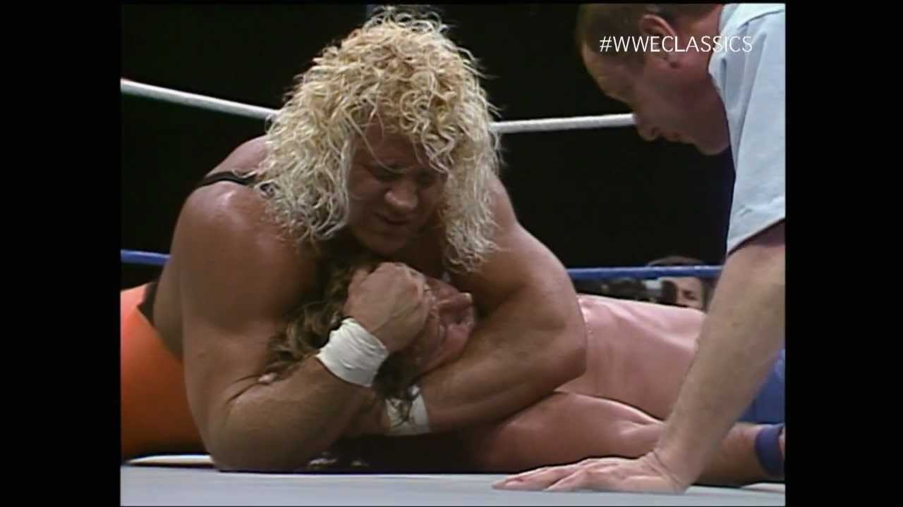 Roddy Piper vs 