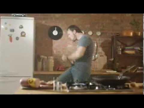 Папа может в современной обработке. Сосиски папа может мясные 400г. Реклама колбасы папа может. Папа может в современной обработке. Реклама колбасы папа может.