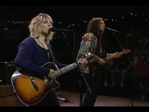 Lucinda Williams - &quot;I Just Wanted To See You So Bad&quot; [Live From Austin, TX]