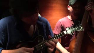 Sourwood Mountain - IBMA 2016 Elevator jam