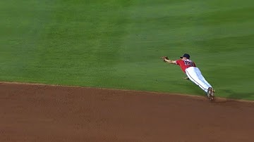 Simmons lays out for an incredible play