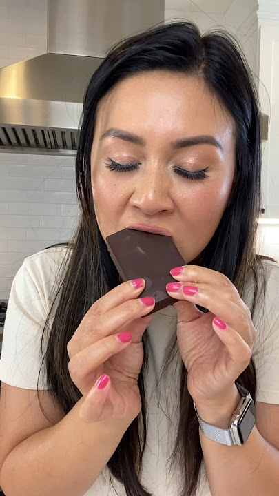 The Viral Dubai Pistachio Chocolate Bar | MyHealthyDish