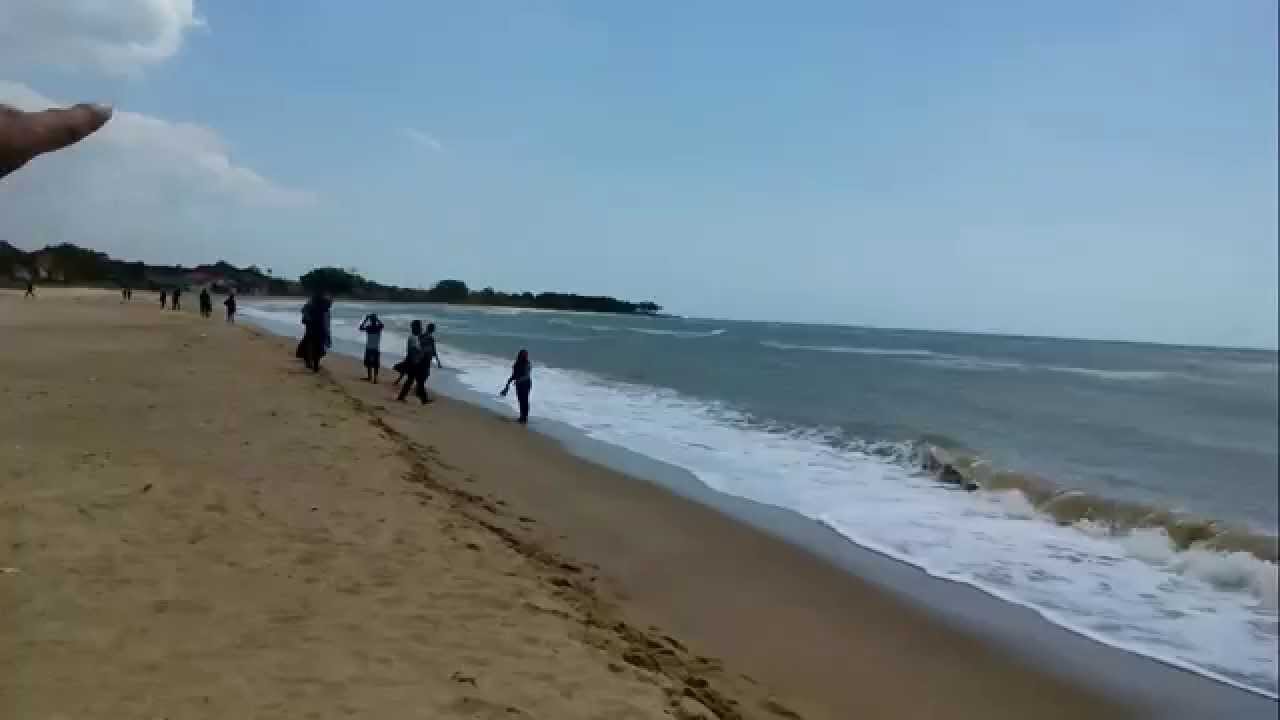 Obyek Wisata Pantai Nepa di Kabupaten Sampang Pulau Madura