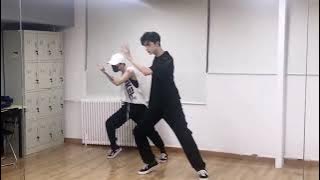 LinYi Studio share  a new video of dancing EXO the eve