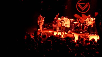 The Ghost Inside - Engine 45 [LIVE]