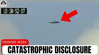 UFO Footage Some of the Most Convincing UFO Sightings Caught on Camera Trending Now