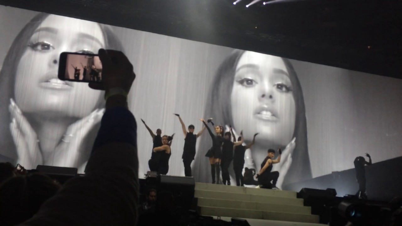 Ariana Grande Be Alright Chicago 3-14-17 - YouTube