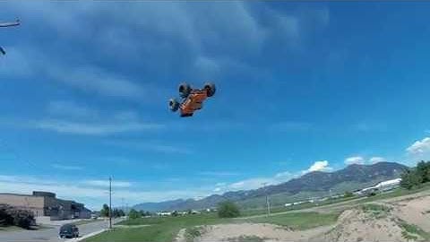 Arrma Outcast v3 First Dirt Run 2018