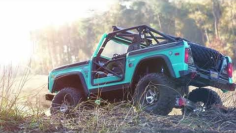 Axial scx10 iii Early Ford Bronco Toemen-Bloodbrothers special