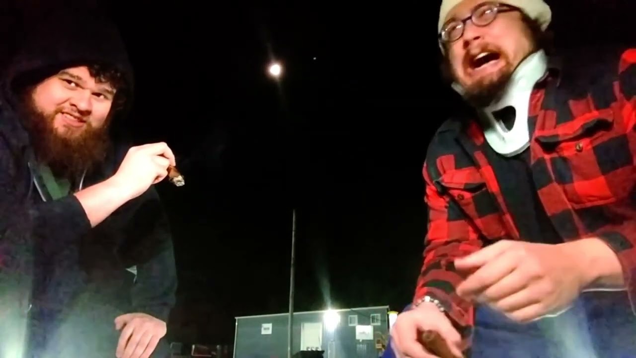 Sam Hyde explains how to debtmaxx