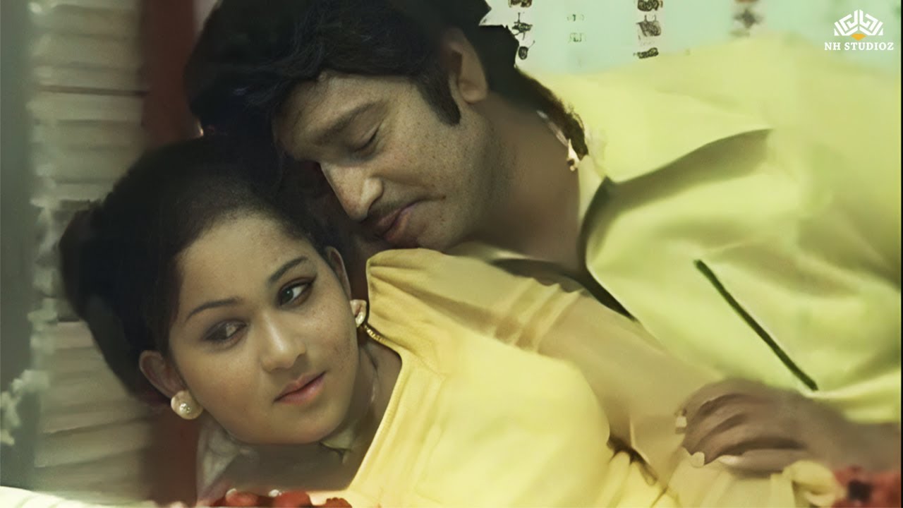  pjayachandran    Chithirai Sevvanam  Kaatrinile Varum Geetham Movie Songs