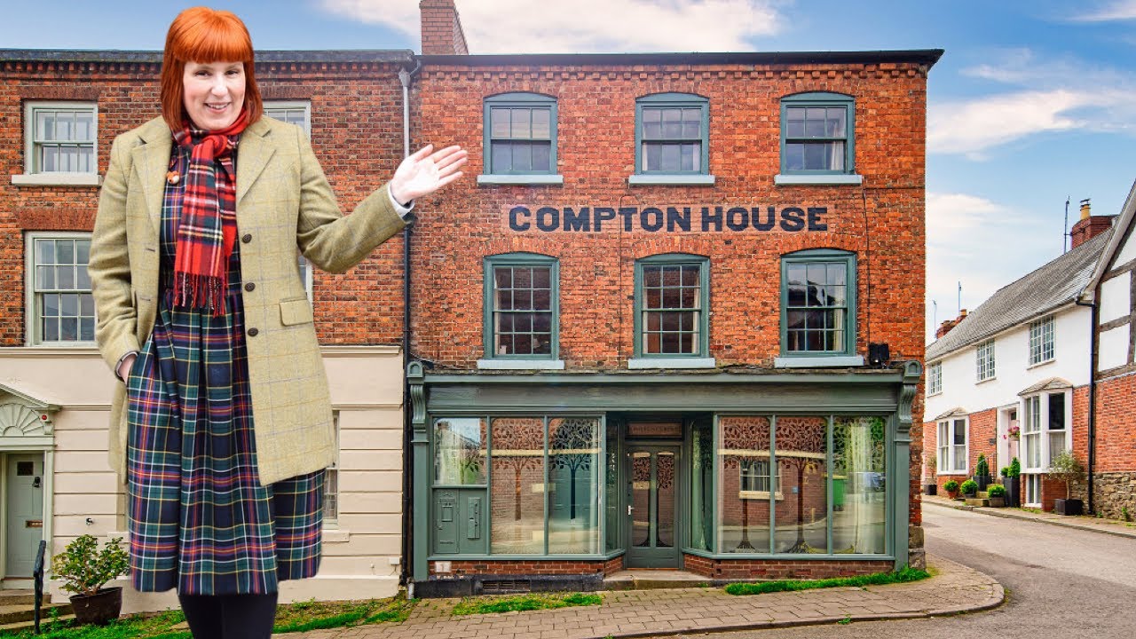 Step inside a HISTORIC HOUSE in WALES' MOST IDYLLIC TOWN