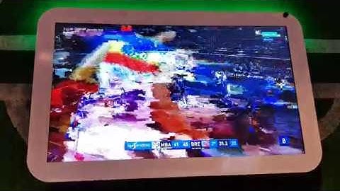 datamoshing tv glitch